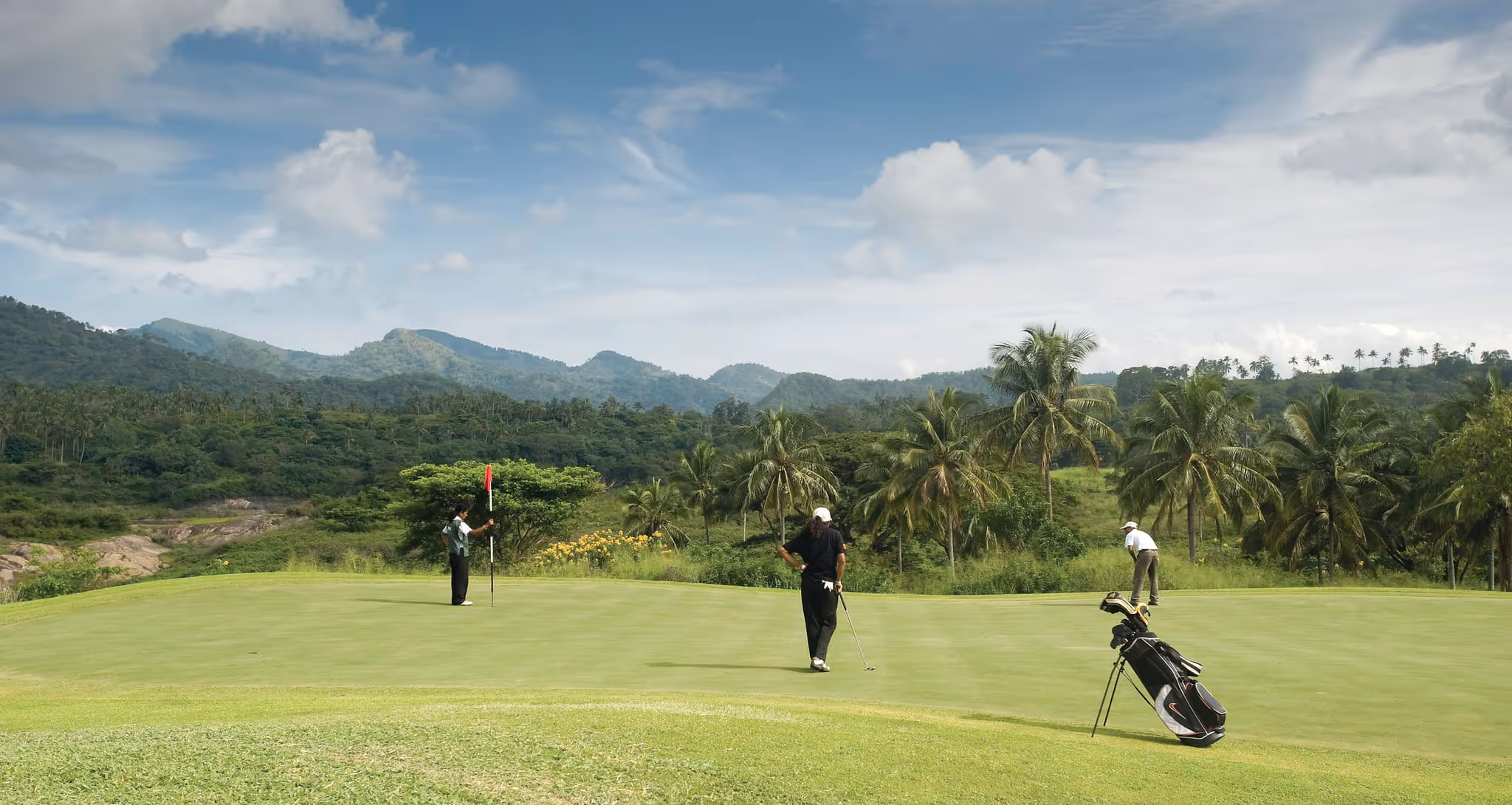Rolling greens and mountain views at Victoria Golf & Country Resort